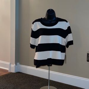 Eva Mendes Box top short sleeves Size XL